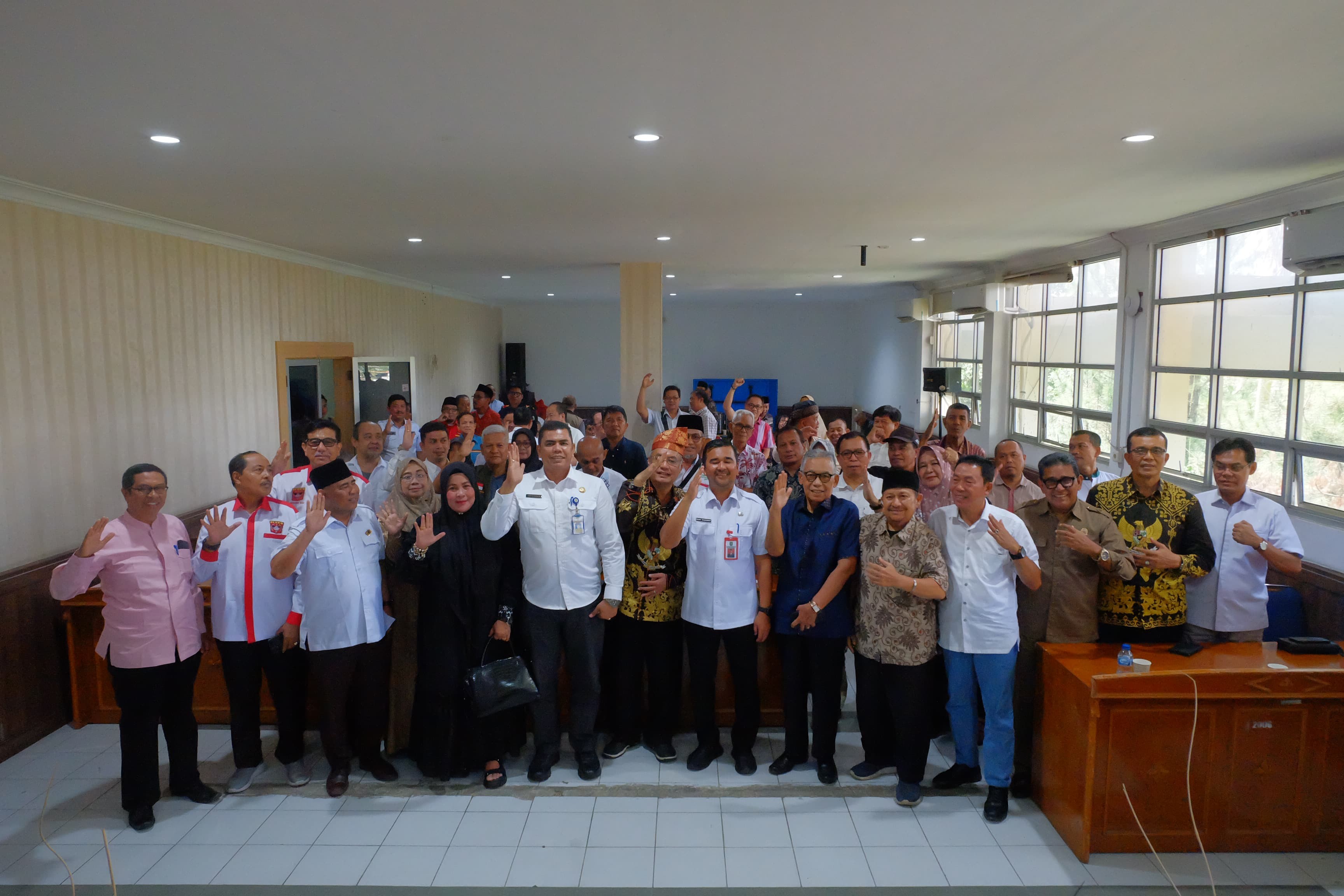 Silaturahmi Kesbangpol Riau Bersama FPK dan Ketua Paguyuban Perkuat Sinergi Pembauran Kebangsaan